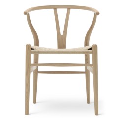 CH24 WISHBONE Chair - white oiled oak